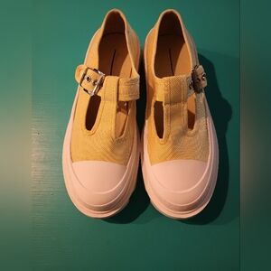 Jeffrey Campbell Pastel chunky lug shoes!